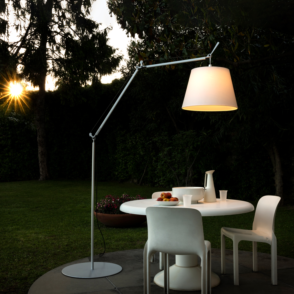 TOLOMEO MEGA OUTDOOR Ground - Inspiration, materials and technologies